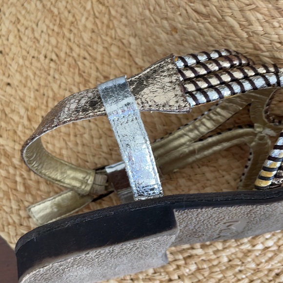 GOLD, SILVER METALLIC THONG SANDAL - Picture 4 of 4